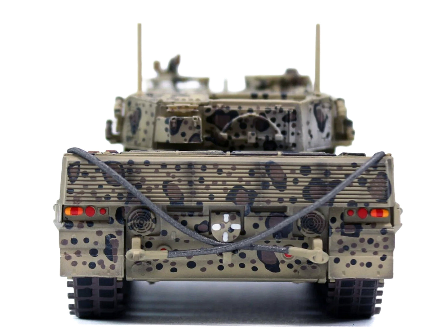 Leopard 2A4 Main Battle Tank "Jaguar Scheme" Austrian Army "Armor Premium" Series 1/72 Diecast Model