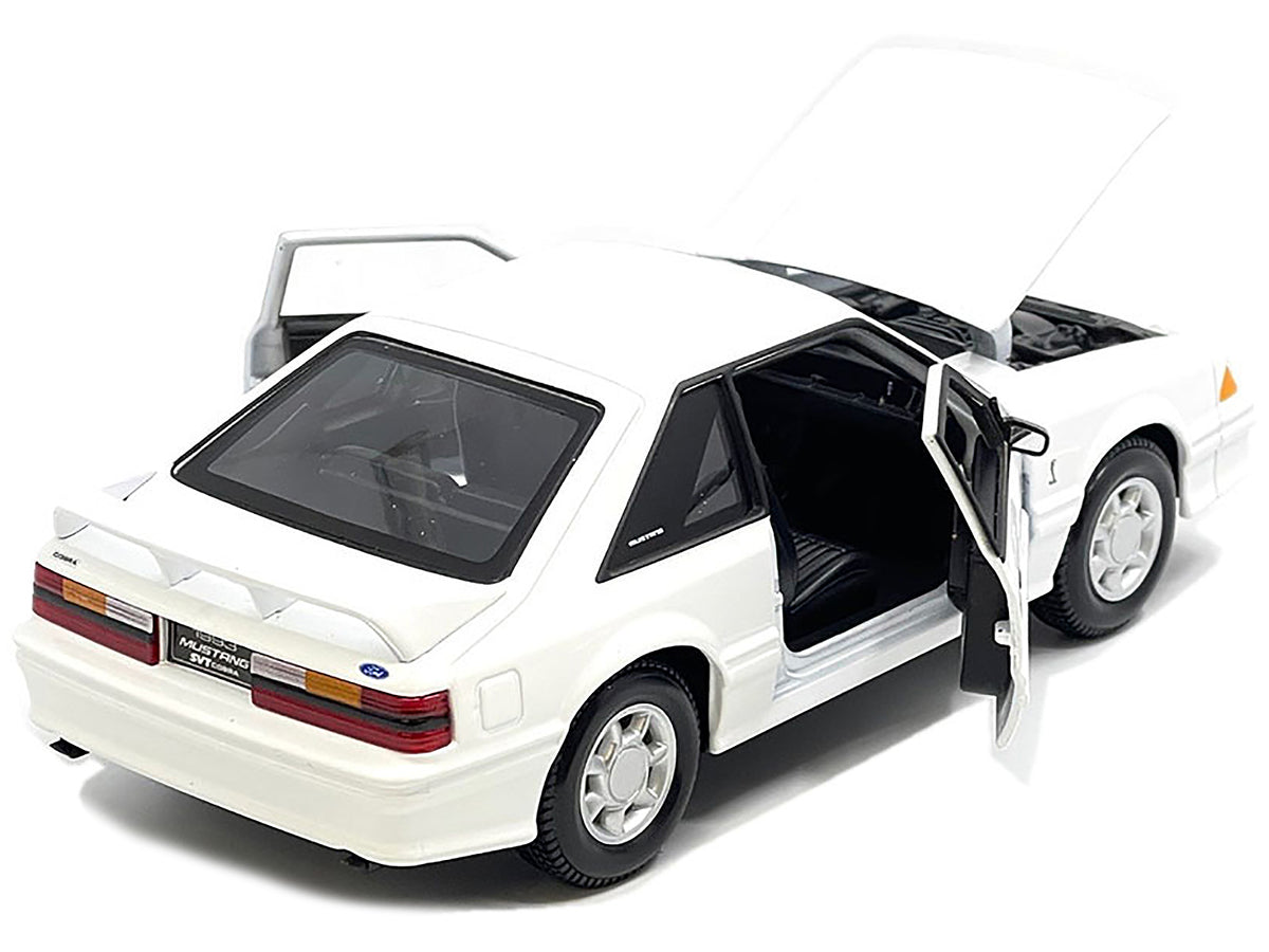 1993 Ford Mustang SVT Cobra White "Special Edition" Series 1/24 Diecast Model Car