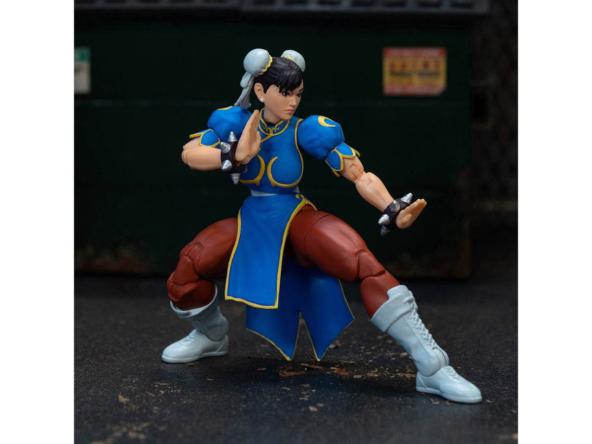 Chun-Li 6" Moveable Figure with Accessories and Alternate Head and Hands "Ultra Street Fighter II: The Final Challengers" (2017) Video Game model