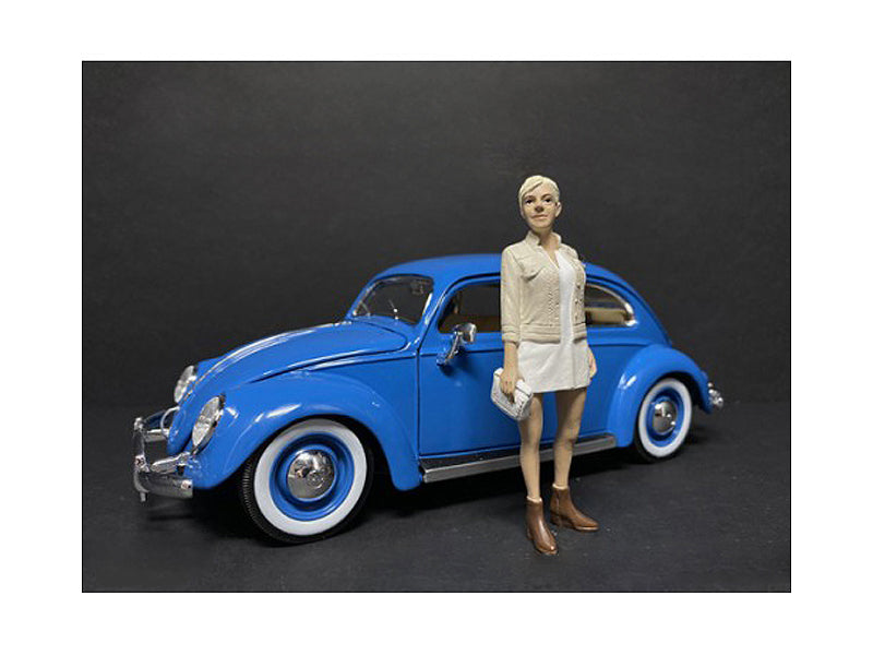"Partygoers" Figurine IV for 1/24 Scale Models