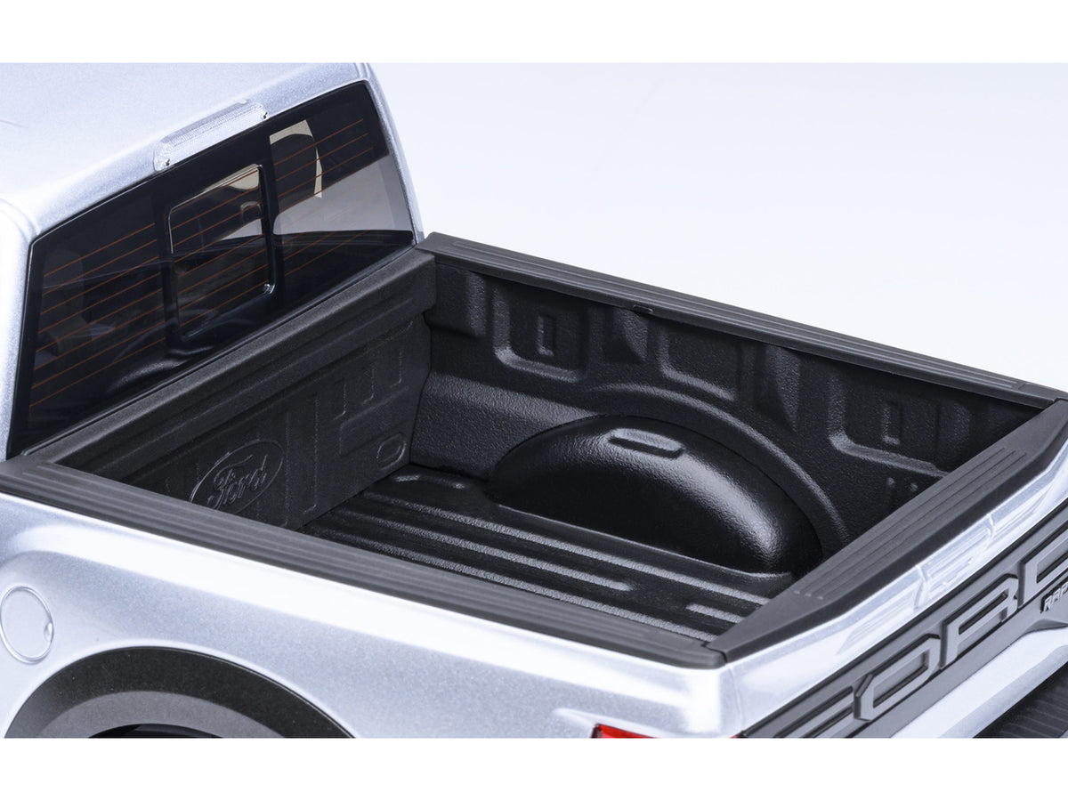 2019 Ford F-150 Raptor Pickup Truck Ingot Silver 1/18 Model Car