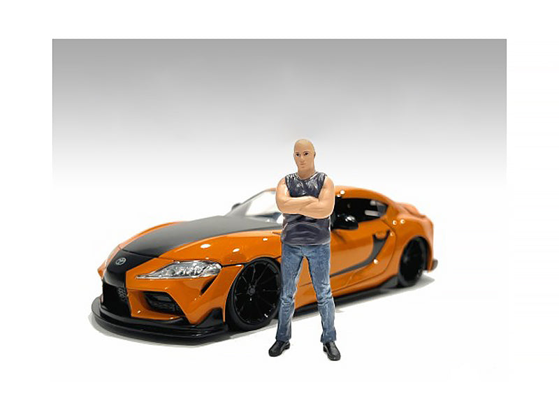 "Car Meet 3" Figurine 1 for 1/24 Scale Models