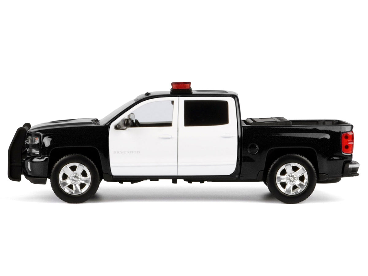 2017 Chevrolet Silverado 1500 LT Z71 Crew Cab Pickup Truck Black and White with Flashing Light Bar and Front and Rear Lights and Sounds 1/24-1/27 Diecast Model Car