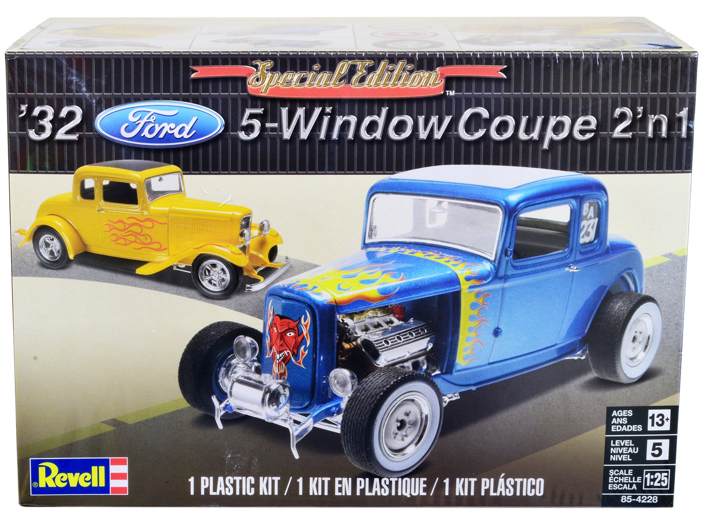 Level 5 Model Kit 1932 Ford 5-Window Coupe 2-in-1 Kit 1/25 Scale Model