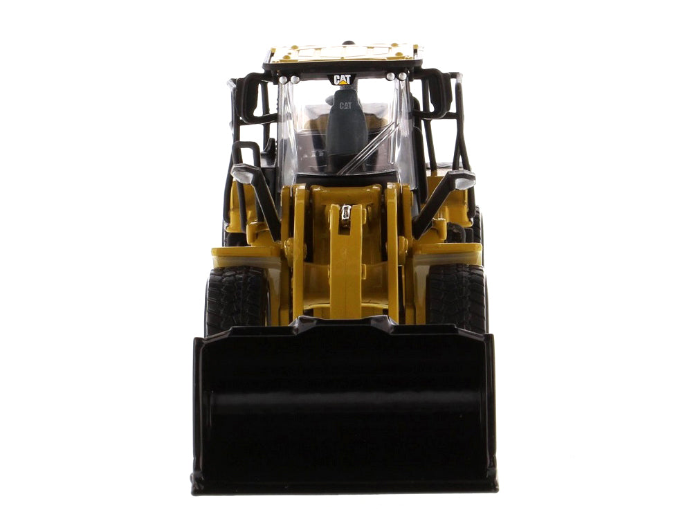 CAT Caterpillar 950M Wheel Loader "Play & Collect!" Series 1/64 Diecast Model
