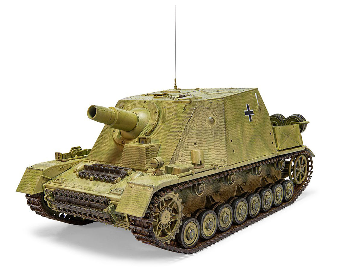 Level 3 Model Kit Sturmpanzer IV Brummbar "Mid Version" Tank with 2 Scheme Options 1/35 Plastic Model Kit