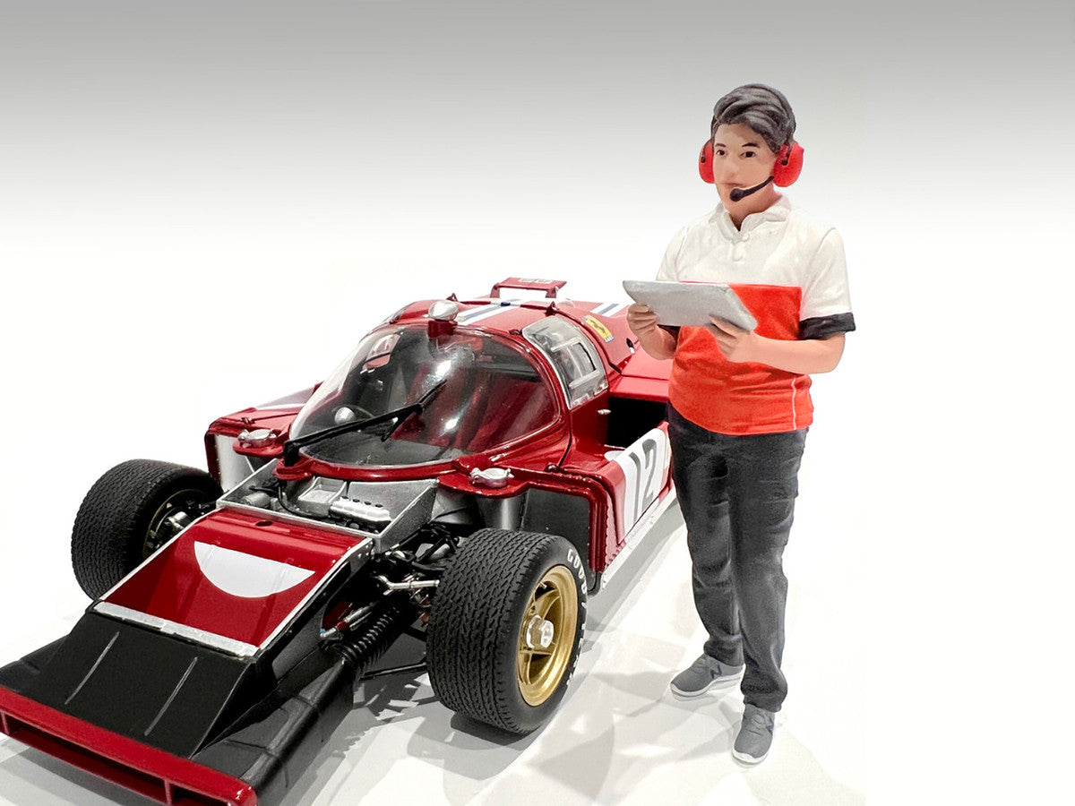 "Race Crew" Figure #3 for 1/24 Scale Models