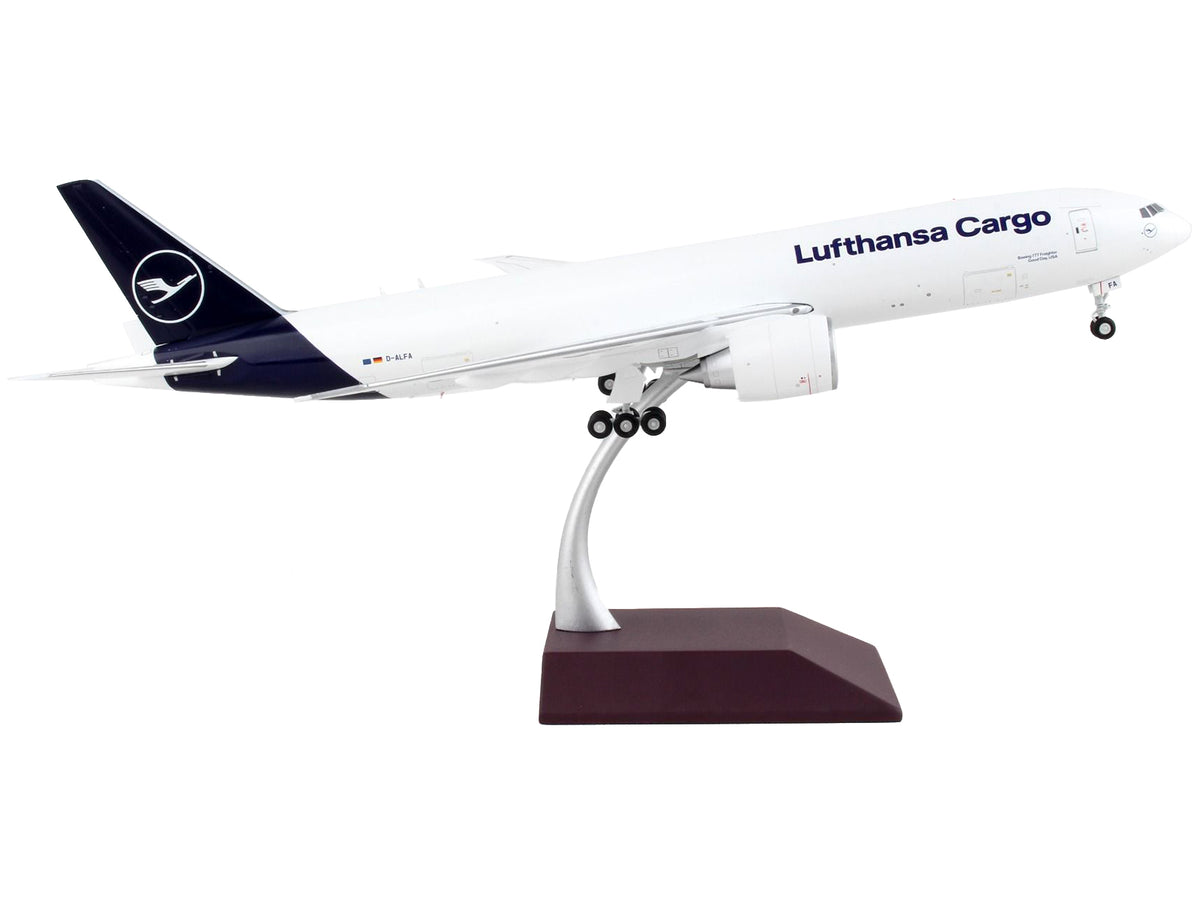 Boeing 777F Commercial Aircraft "Lufthansa Cargo" White with Blue Tail "Gemini 200" Series 1/200 Diecast Model Airplane