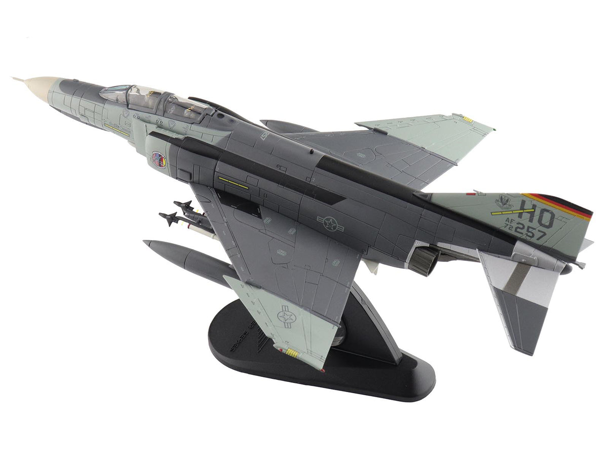 McDonnell Douglas F-4F Phantom II Fighter-Bomber Aircraft "AF72-257 20th Fighter Squadron 49th Fighter Wing Holloman AFB" (2002) United States Air Force "Air Power Series" 1/72 Diecast Model