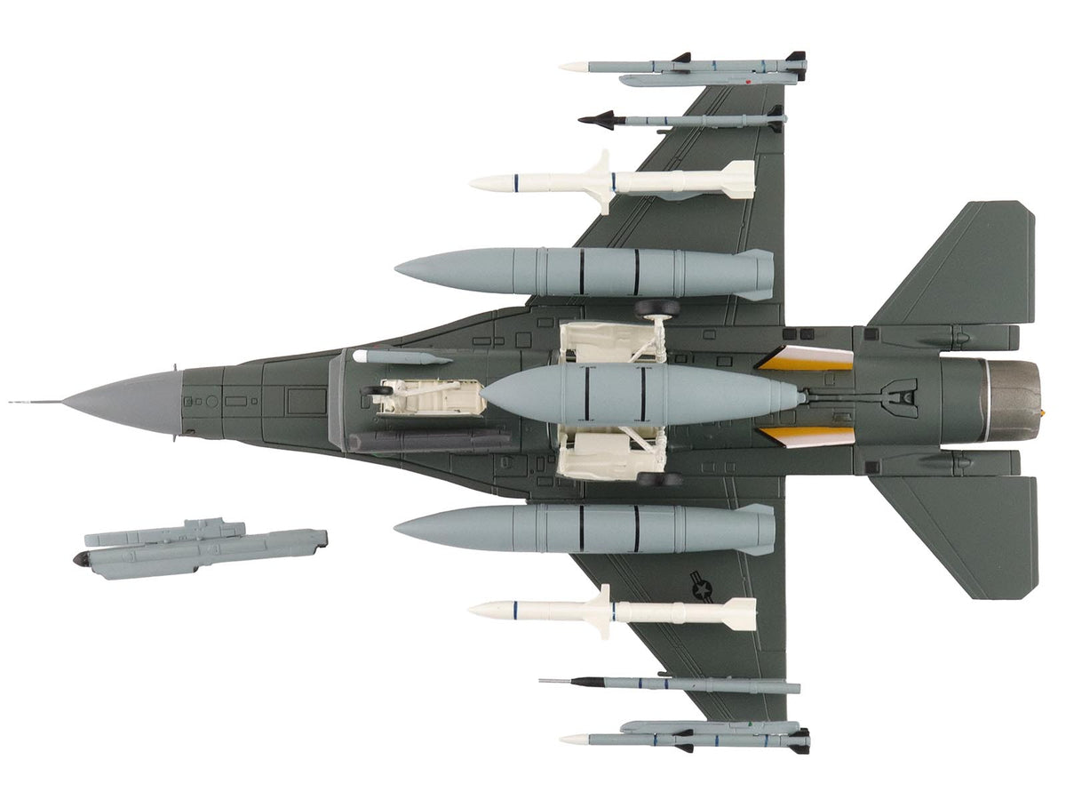 Lockheed F-16CM Fighting Falcon Fighter Aircraft "91-0379 Tiger Tiger 1 79th Fighter Squadron Shaw Air Force Base" (2023) United States Air Force "Air Power Series" 1/72 Diecast Model