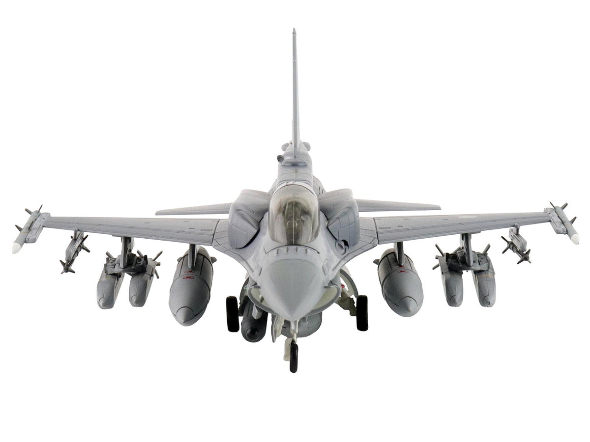 Lockheed F-16D Fighting Falcon Fighter Aircraft "6831 Block 70" (2025) Republic of China Air Force "Air Power Series" 1/72 Diecast Model