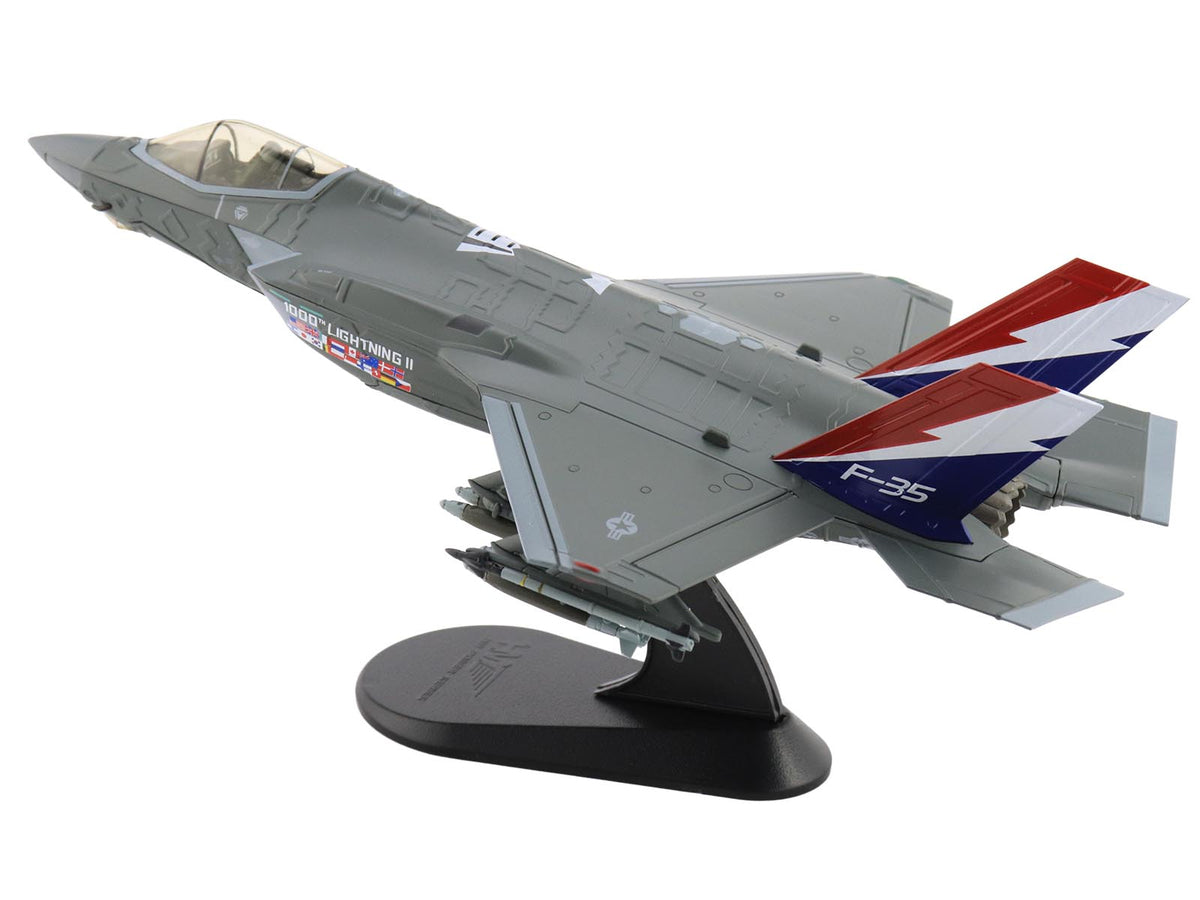 Lockheed Martin F-35A Lightning II Aircraft "22-5696 1000th Lightning II 176th FS Wisconsin ANG" (2004) United States Air Force "Air Power Series" 1/72 Diecast Model