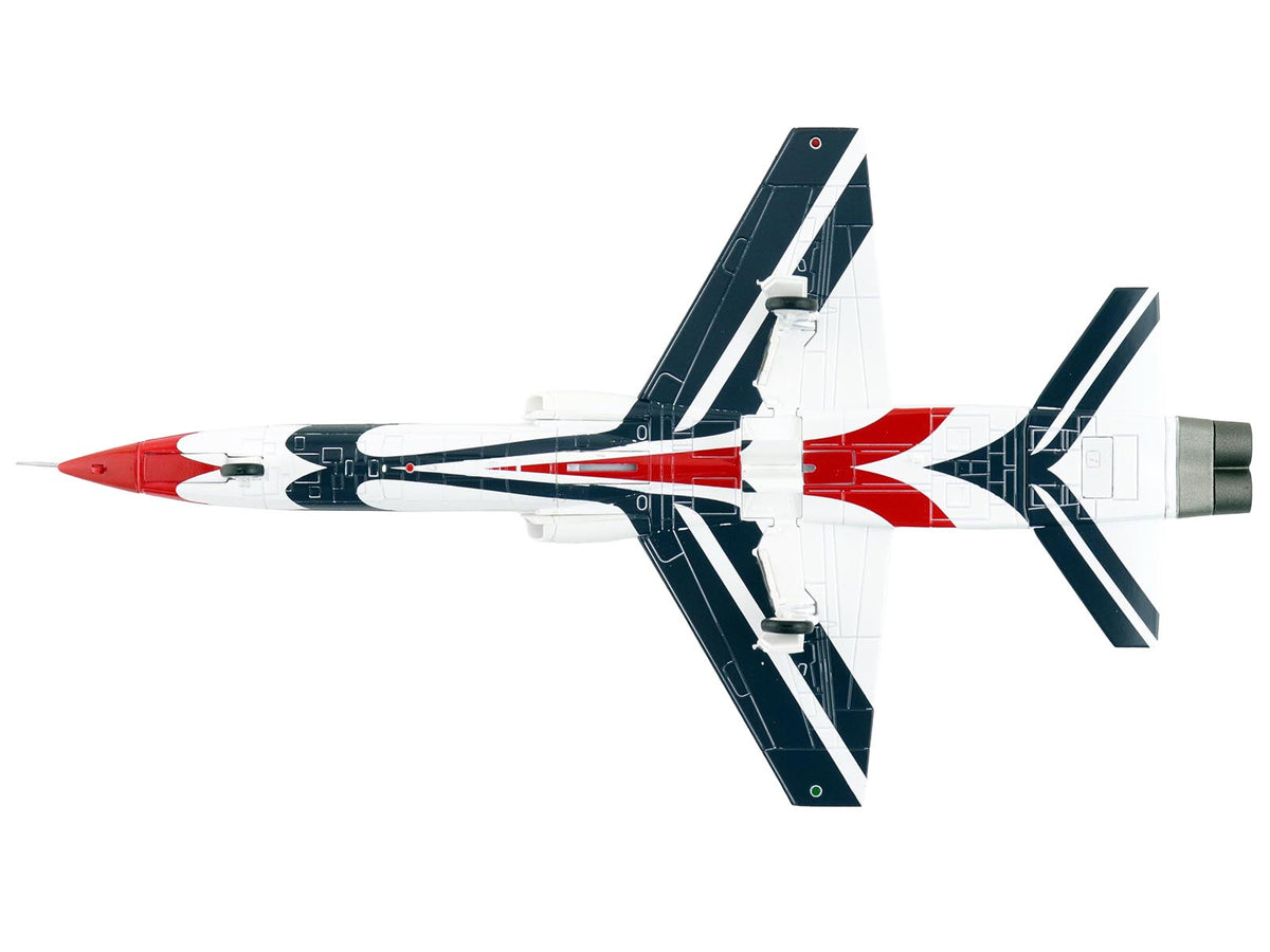 Northrop T-38 NASA Aircraft "#1 Thunderbirds" (1970s) United States Air Force "Air Power Series" 1/72 Diecast Model