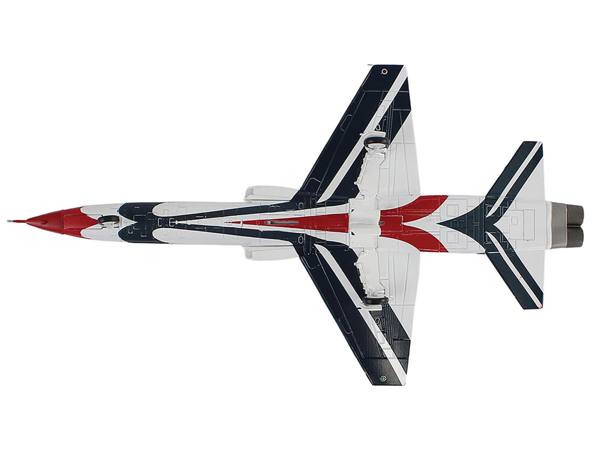 Northrop T-38 NASA Aircraft "#1 Thunderbirds Bicentennial Scheme" (1976) United States Air Force "Air Power Series" 1/72 Diecast Model