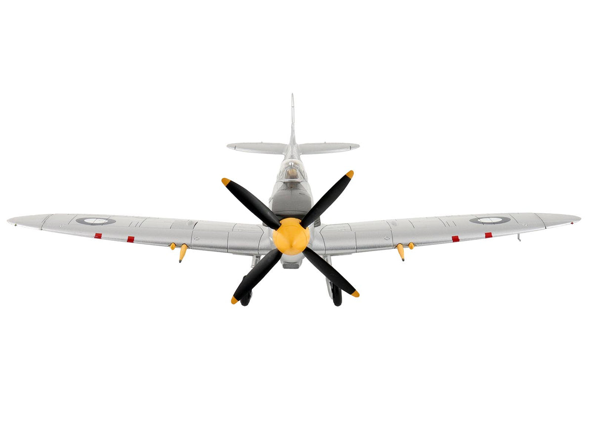 Supermarine Spitfire Mk VIII Fighter Aircraft "A53-379 Flight Lieutenant David Glaser No. 549 Squadron Strauss Airstrip" (1944) Royal Australian Air Force "Air Power Series" 1/48 Diecast Model