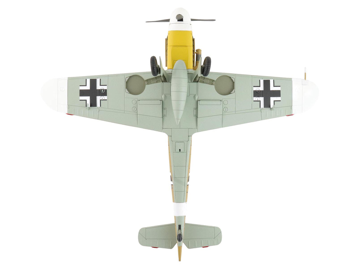 Messerschmitt Bf 109F-4 Fighter Aircraft "Marseille Yellow 14 3./JG27 Egypt" (1942) German Luftwaffe "Air Power Series" 1/48 Diecast Model