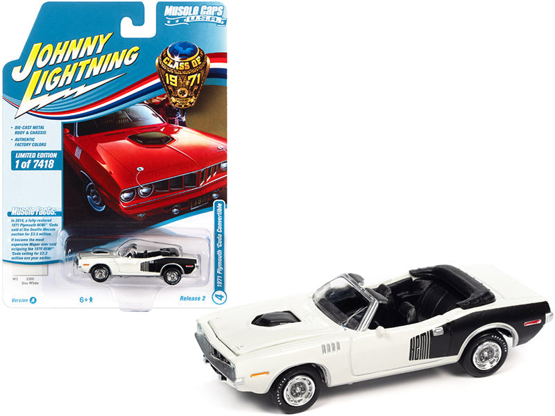 1971 Plymouth Barracuda Convertible Sno White with Black Hemi Side Billboards "Class of 1971" Limited Edition to 7418 pieces Worldwide "Muscle Cars USA" Series 1/64 Diecast Model Car