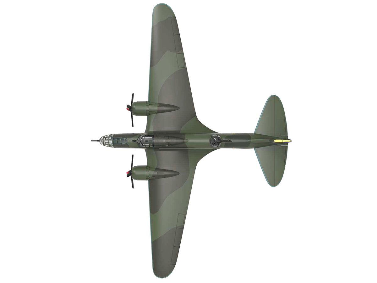 Ilyushin IL-4 Bomber Aircraft "Soviet Baltic Fleet Guards Regiment" (1942) "Planes of World War II" Series 1/144 Diecast Model Airplane