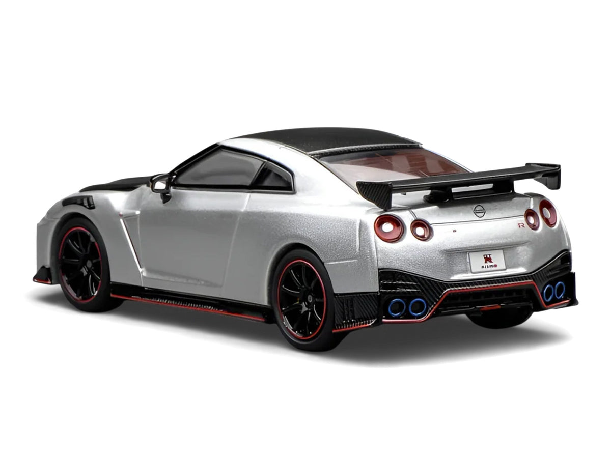 2022 Nissan GT-R Nismo (R35) RHD (Right Hand Drive) Ultimate Metal Silver Metallic with Carbon Hood and Top "Senior 64" Series 1/64 Diecast Model Car
