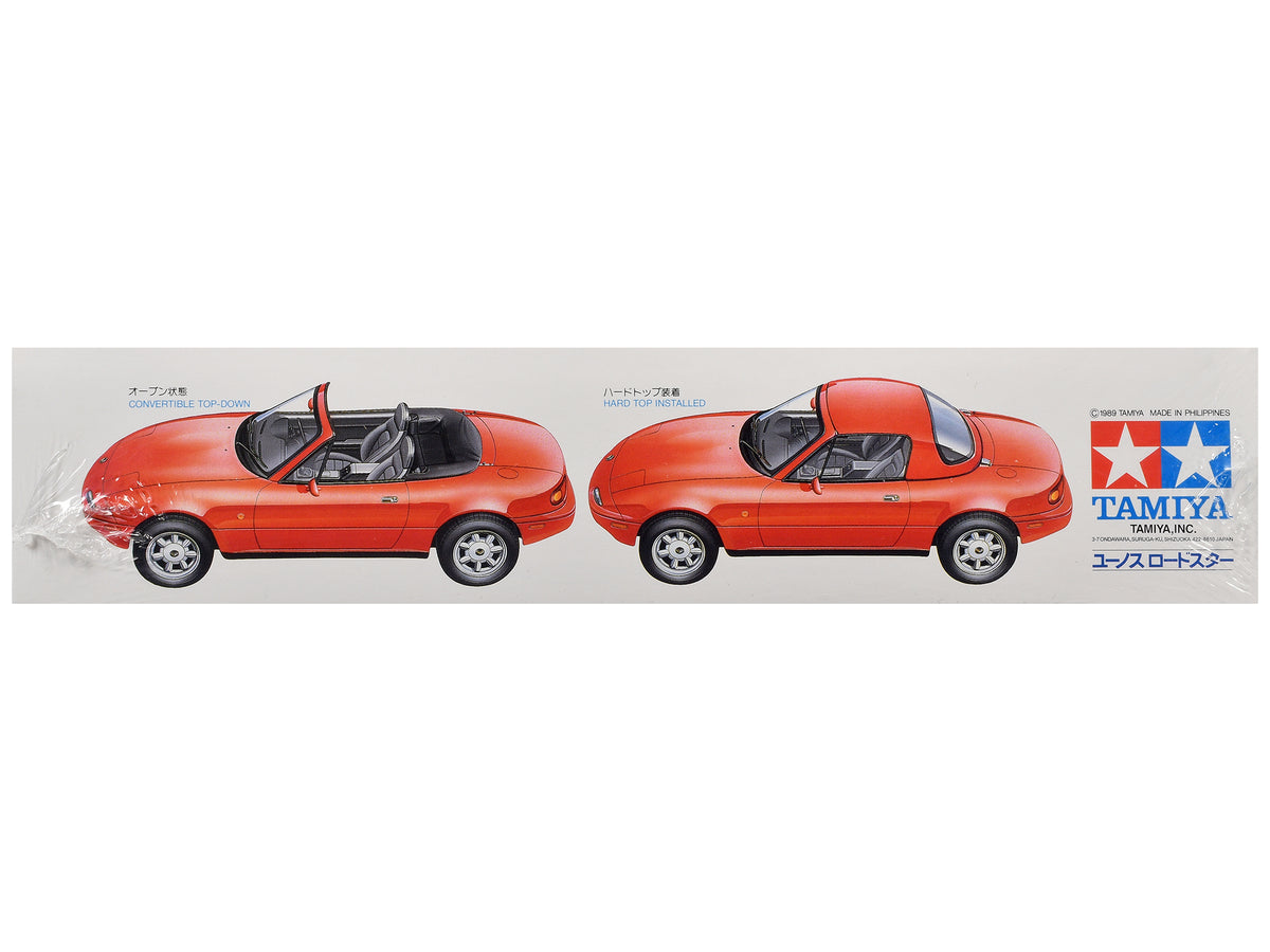 Model Kit Mazda Eunos Roadster 1/24 Scale Model