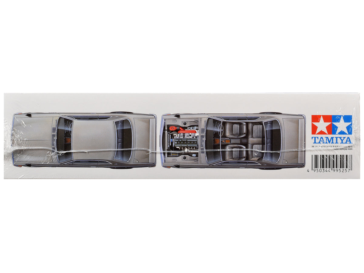 Model Kit Nissan Skyline 2000 GT-R 1/24 Scale Model