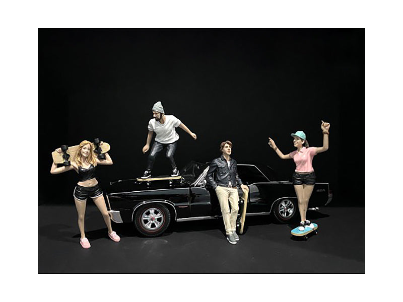Skateboarders Figurines 4 piece Set for 1/24 Scale Models