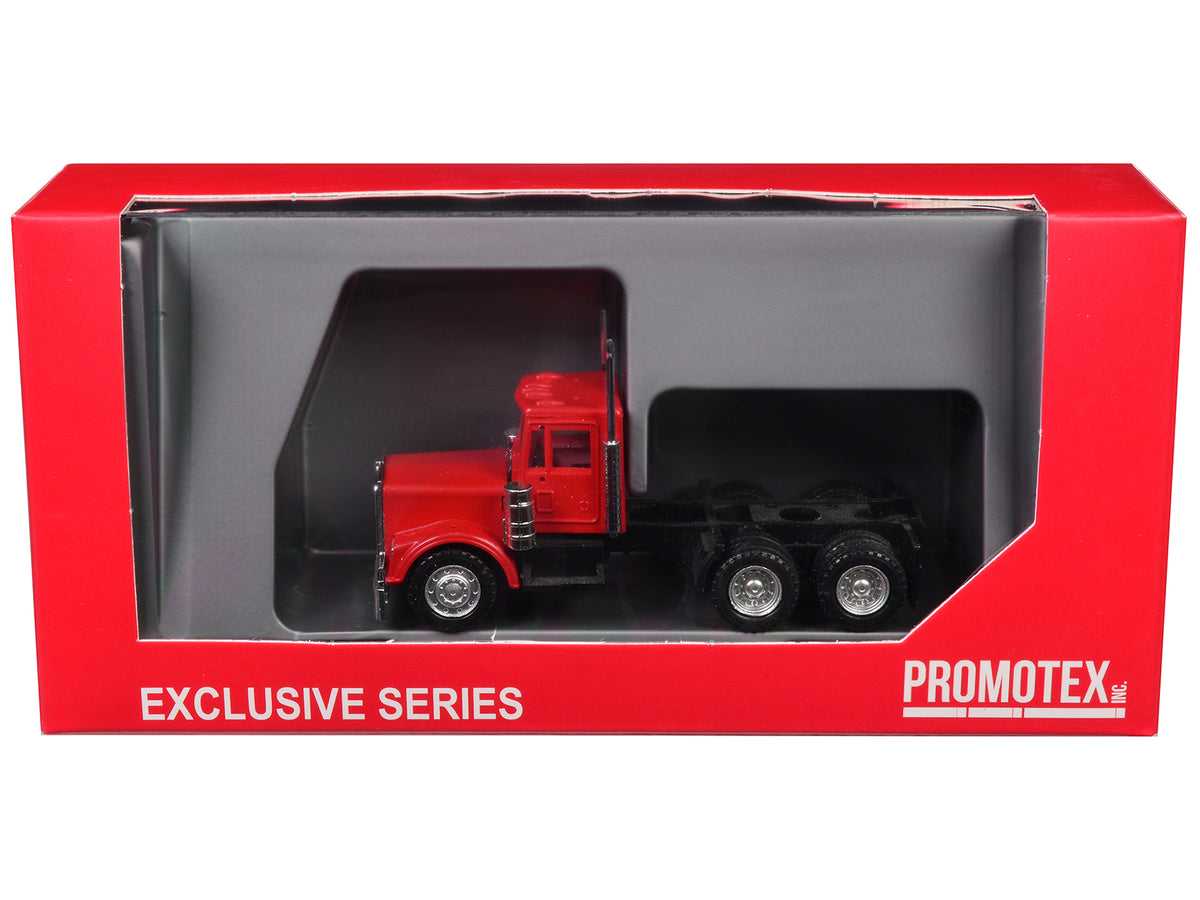 Kenworth W900 Short Day Cab "New Version" Red 1/87 (HO) Plastic Model Car
