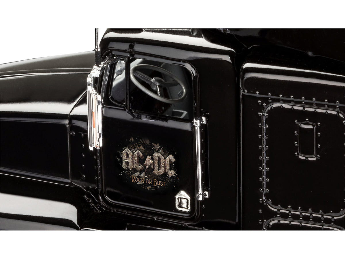 Level 3 Model Kit Kenworth Tour Truck "AC/DC Rock or Bust" 1/32 Scale Model