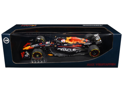 Red Bull Racing RB19 #1 Max Verstappen "Oracle" Winner F1 Formula One "Italian GP" (2023) with Driver Limited Edition to 160 pieces Worldwide 1/18 Diecast Model Car