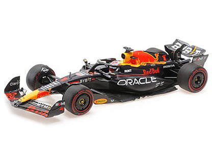 Red Bull Racing RB19 #1 Max Verstappen "Oracle" 2nd Place F1 Formula One Sprint Race "Qatar GP" (2023) with Driver Limited Edition to 480 pieces Worldwide 1/18 Diecast Model Car