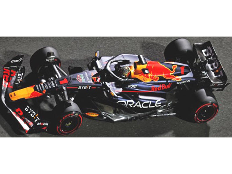 Red Bull Racing RB19 #1 Max Verstappen "Oracle" Winner F1 Formula One "Abu Dhabi GP" (2023) with Driver Limited Edition to 204 pieces Worldwide 1/18 Diecast Model Car