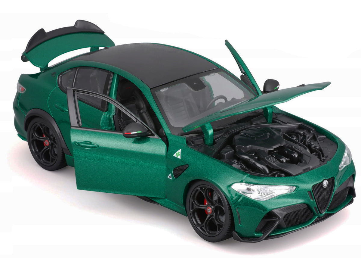 Alfa Romeo Giulia GTA Green Metallic with Carbon Top 1/18 Diecast Model Car