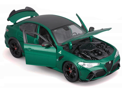 Alfa Romeo Giulia GTA Green Metallic with Carbon Top 1/18 Diecast Model Car