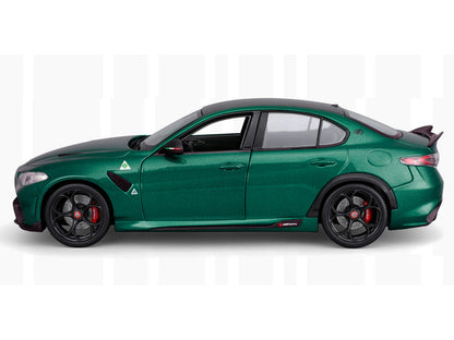 Alfa Romeo Giulia GTA Green Metallic with Carbon Top 1/18 Diecast Model Car