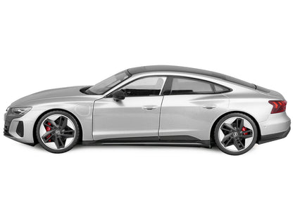 2022 Audi RS e-tron GT Silver Metallic with Sunroof 1/18 Diecast Model Car