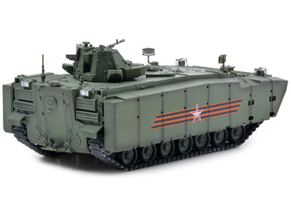 Russian (Object 693) Kurganets-25 Armored Personnel Carrier Moscow Victory Day Parade 1/72 Diecast Model