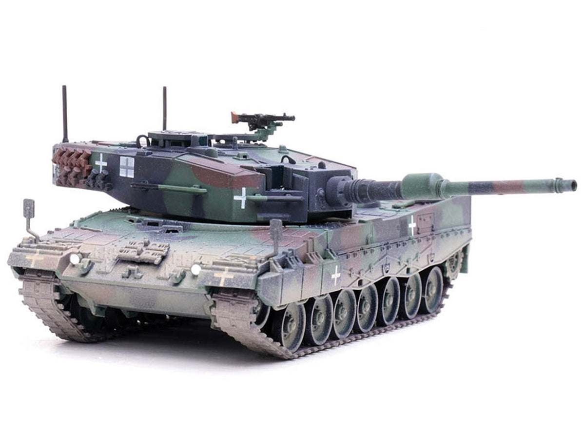 Leopard 2A4 Main Battle Tank with Snorkel "3-Tone Camouflage" Ukrainian Army "Armor Premium" Series 1/72 Diecast Model