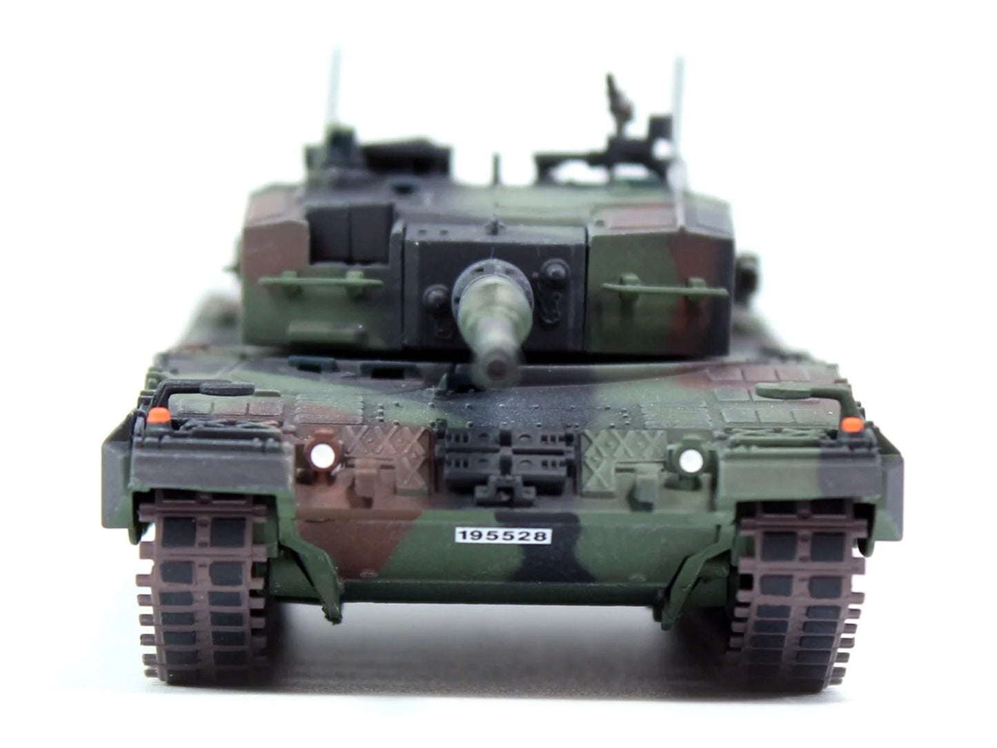 Leopard 2A4 Main Battle Tank "2nd Cavalry Armoured Brigade Turkey-Syria Border" (2016) Turkish Army "Armor Premium" Series 1/72 Diecast Model