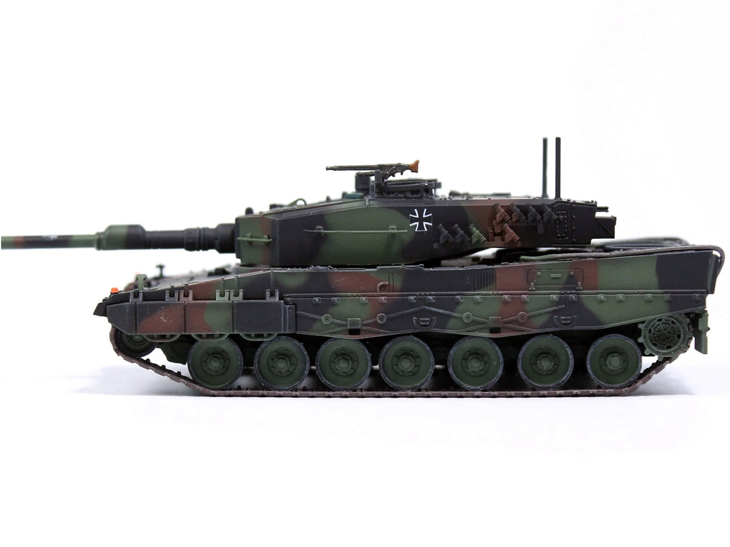 Leopard 2A4 Main Battle Tank "Bundeswehr 361st Panzer Battalion Certain Challenge West Germany" (1988) West German Army "Armor Premium" Series 1/72 Diecast Model