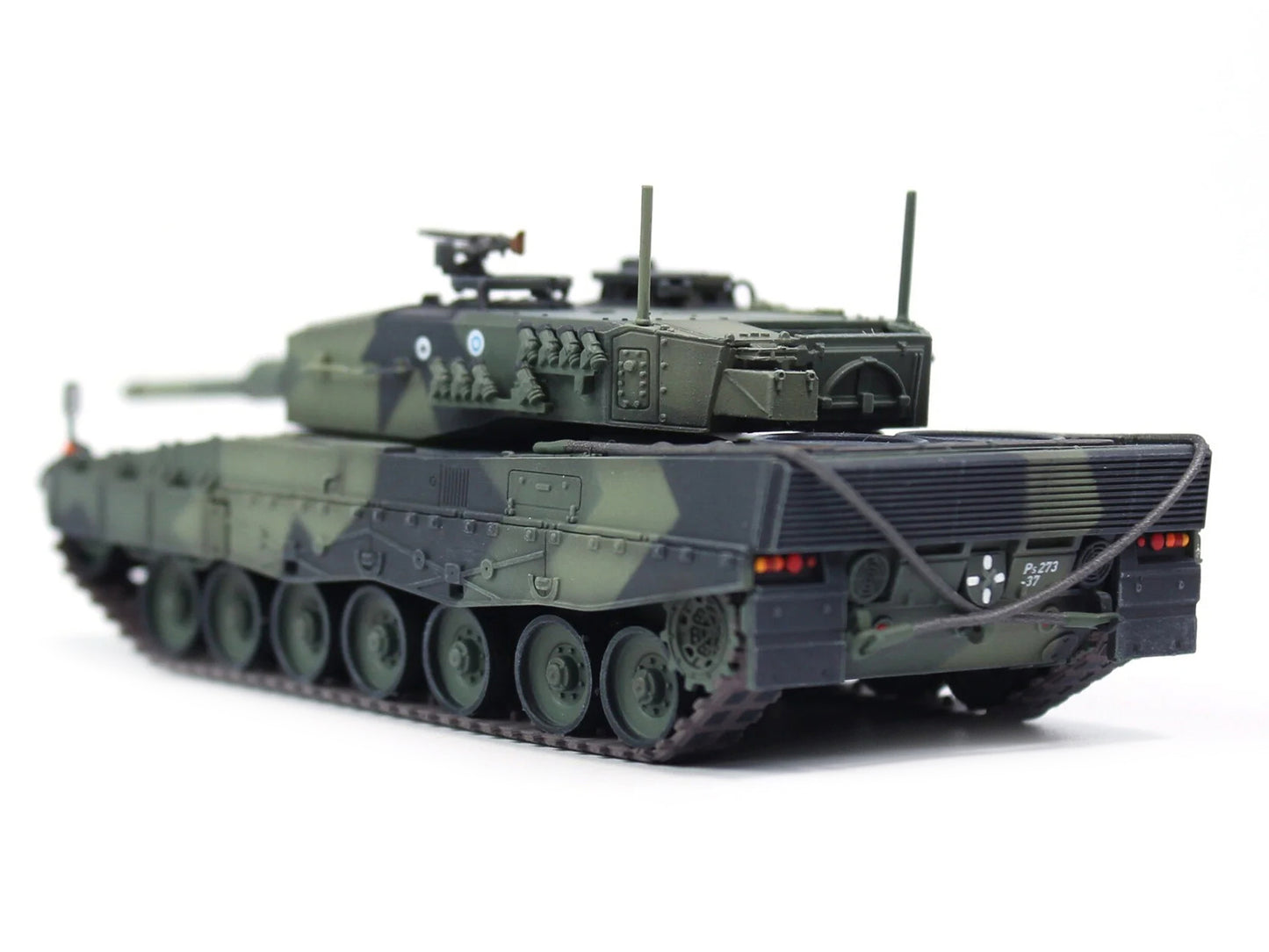 Leopard 2A4 Main Battle Tank "Finland" Finnish Army "Armor Premium" Series 1/72 Diecast Model