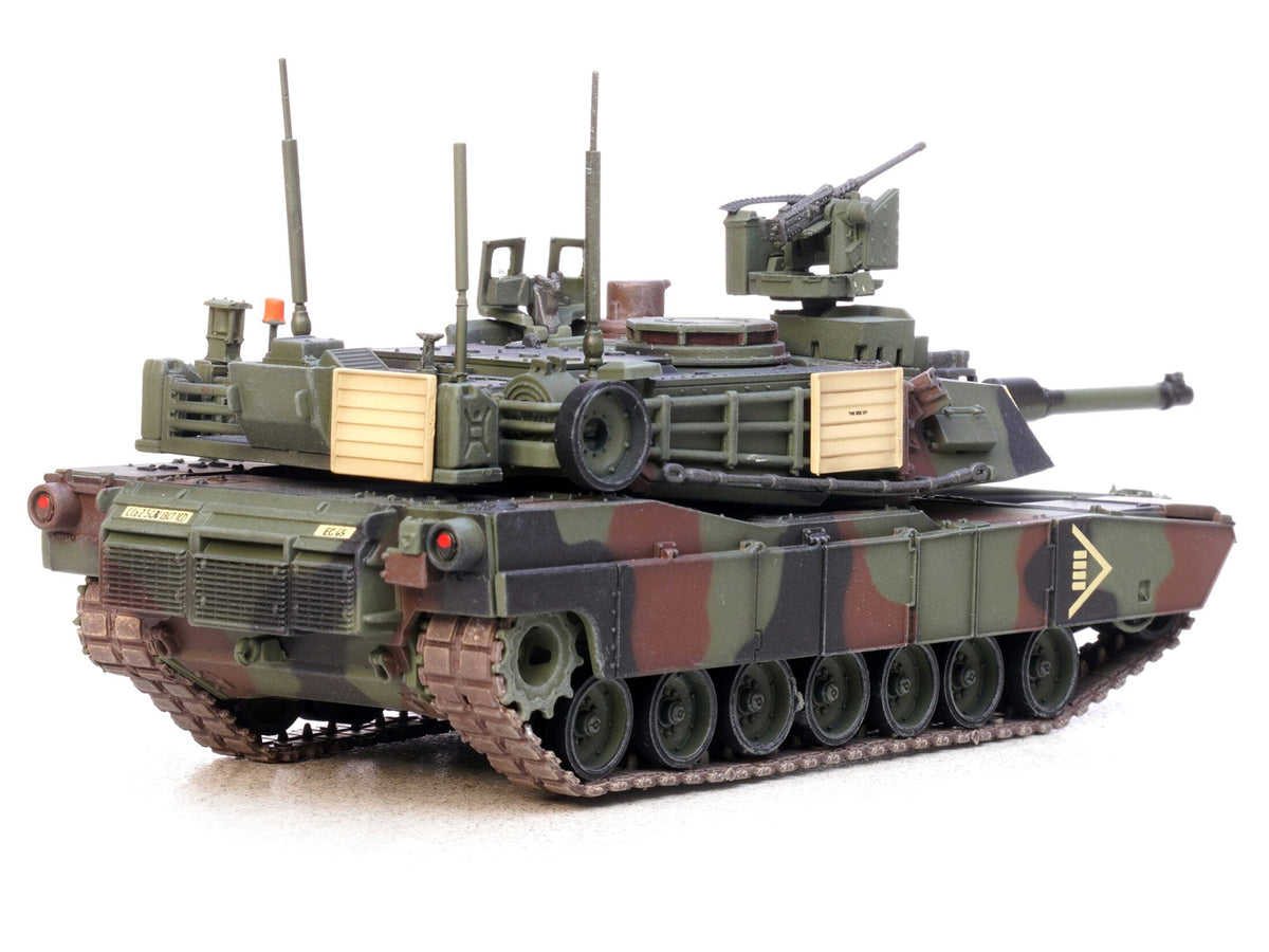 General Dynamics M1A2 SEP V2 Abrams Tank "2nd Battalion 5th Cavalry Regiment 1st Cavalry Division Germany" United States Army 1/72 Diecast Model