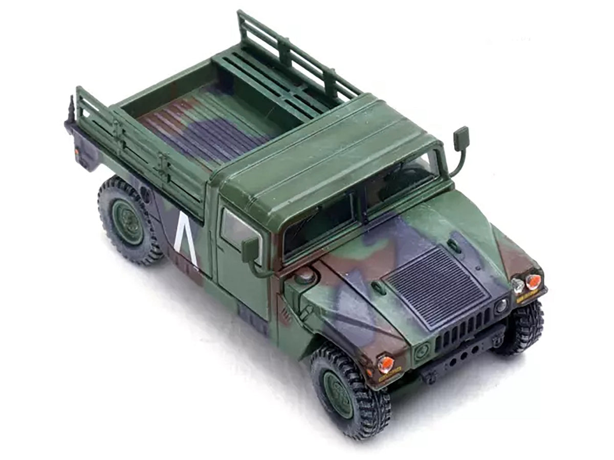 M998 HMMWV "8th Battalion 4th Air Defense Regiment 101st Airborne Division Gulf War" (1991) United States Army "Military Miniature" Series 1/64 Diecast Model