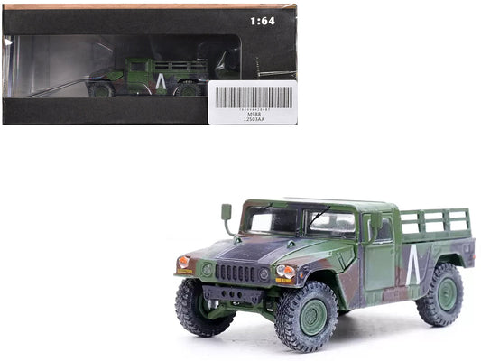 M998 HMMWV "8th Battalion 4th Air Defense Regiment 101st Airborne Division Gulf War" (1991) United States Army "Military Miniature" Series 1/64 Diecast Model