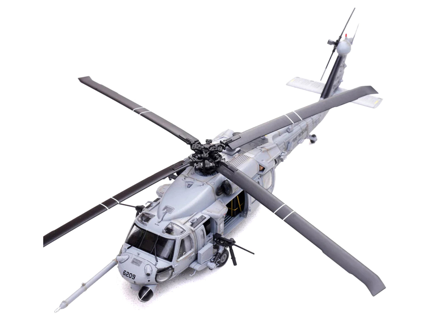 Sikorsky HH-60G Pave Hawk Helicopter "89-26209 33rd RQS Kadena Air Base Japan" (2012) United States Air Force 1/72 Diecast Model