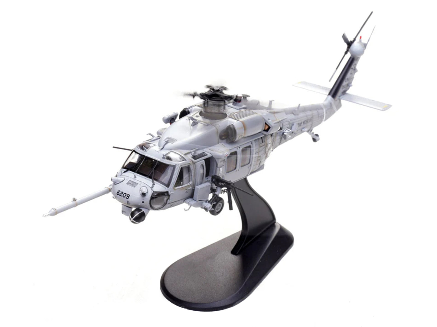 Sikorsky HH-60G Pave Hawk Helicopter "89-26209 33rd RQS Kadena Air Base Japan" (2012) United States Air Force 1/72 Diecast Model