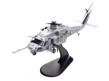 Sikorsky HH-60G Pave Hawk Helicopter "89-26209 33rd RQS Kadena Air Base Japan" (2012) United States Air Force 1/72 Diecast Model