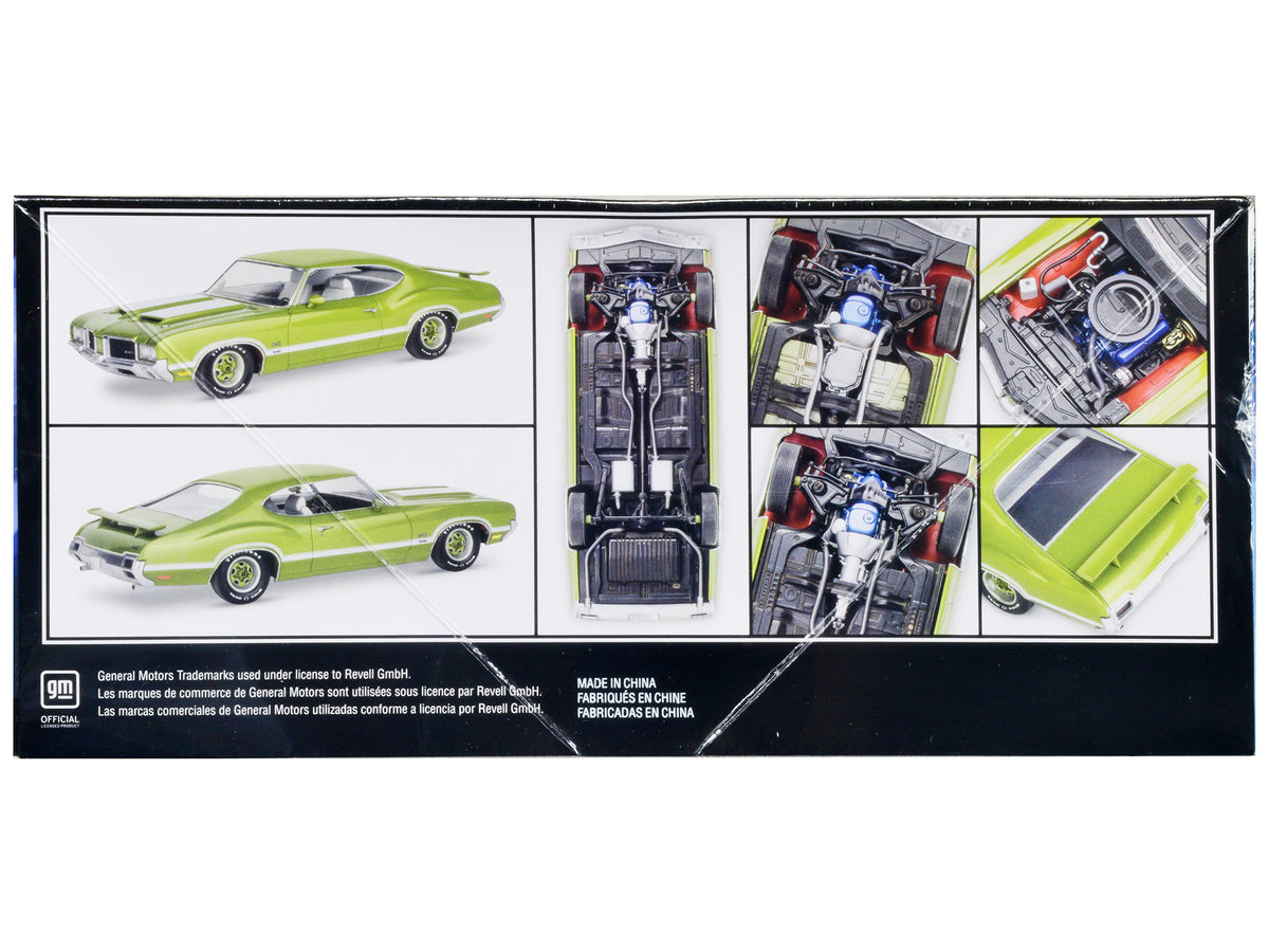 Level 5 Model Kit 1971 Oldsmobile 442 W-30 1/25 Scale Model