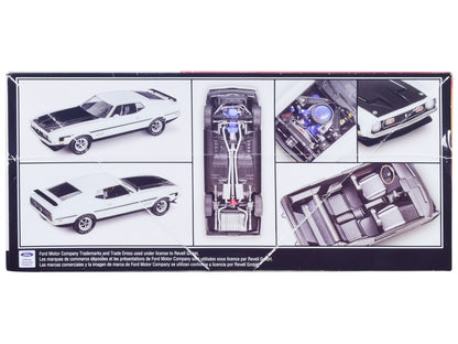 Level 4 Model Kit 1971 Ford Mustang Boss 351 1/25 Scale Model