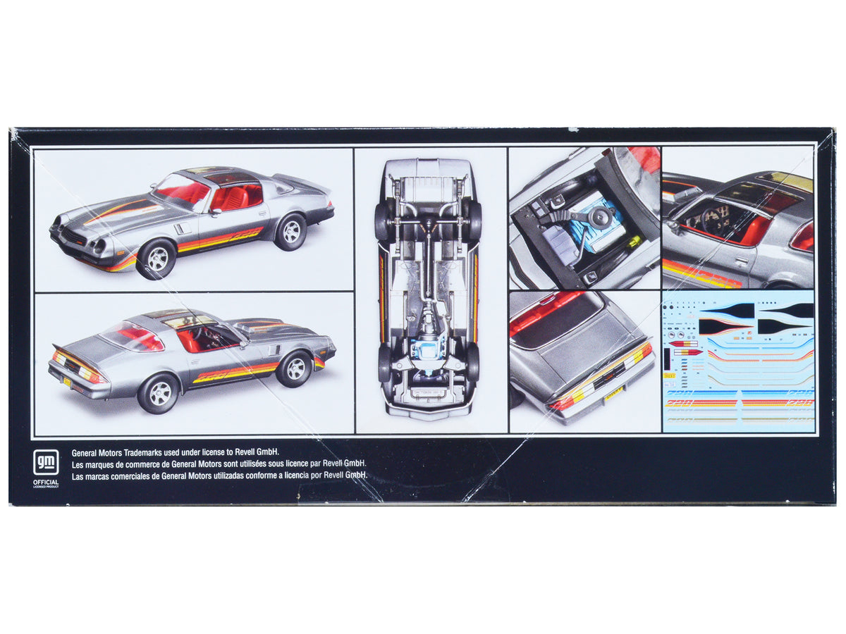 Level 4 Model Kit 1981 Chevrolet Camaro Z/28 1/25 Scale Model