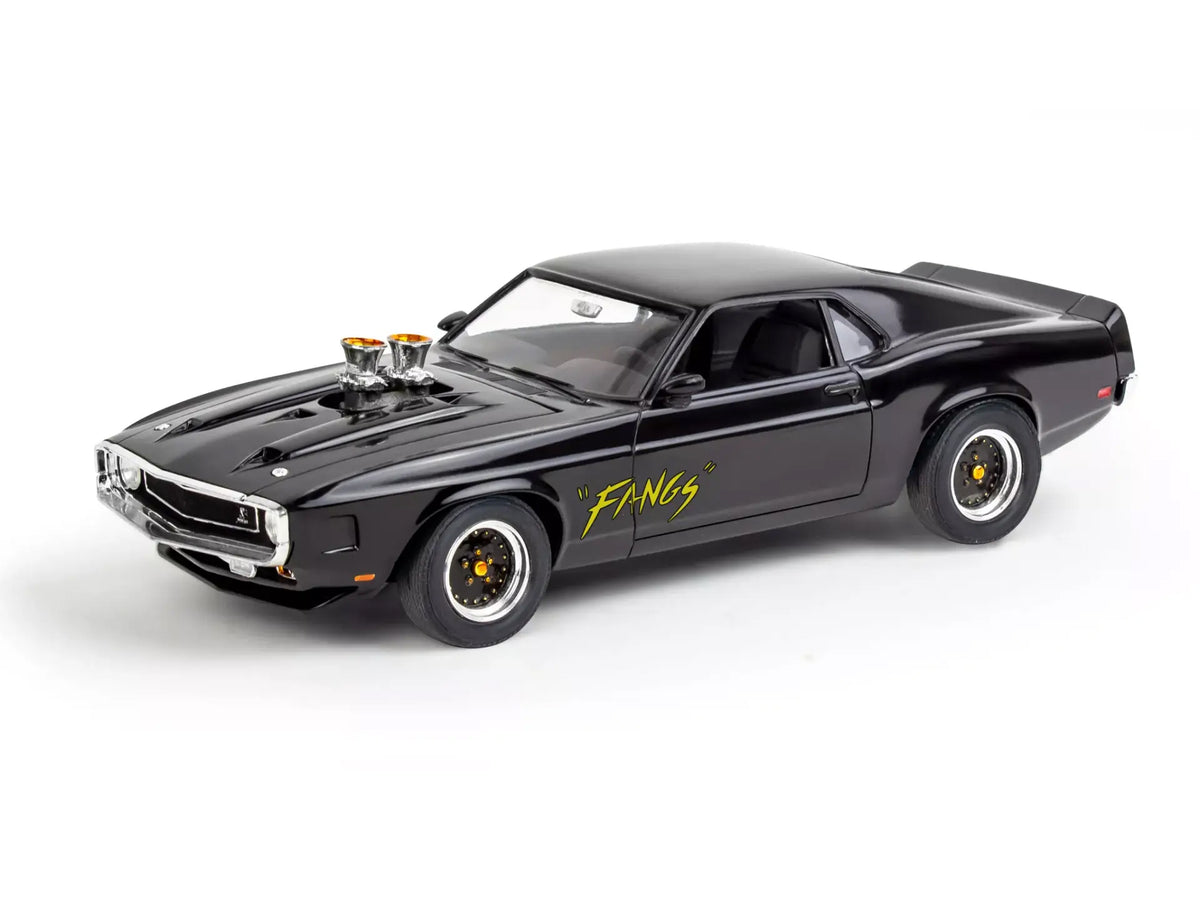 Level 4 Model Kit 1970 Shelby GT-500 1/25 Scale Model